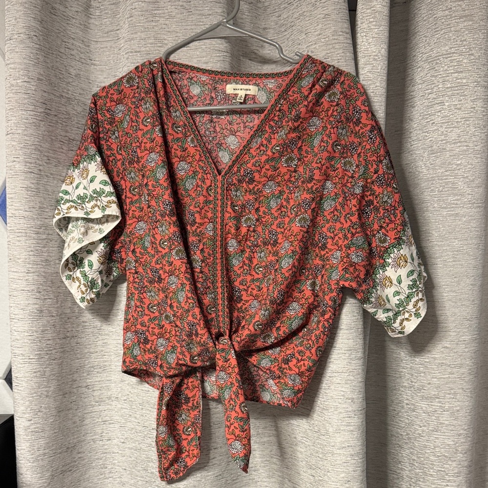 Max Studio Red and Green Patterned Tie-Front Blouse